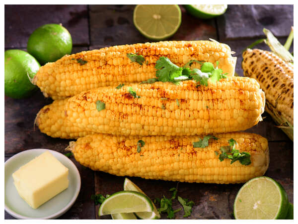 Fond of roasted corns? Try these 3 easy ways of roasting corns in an ...