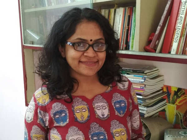 Vidhu Vincent 1200