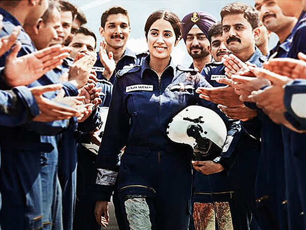 Gunjan Saxena: The Kargil Girl