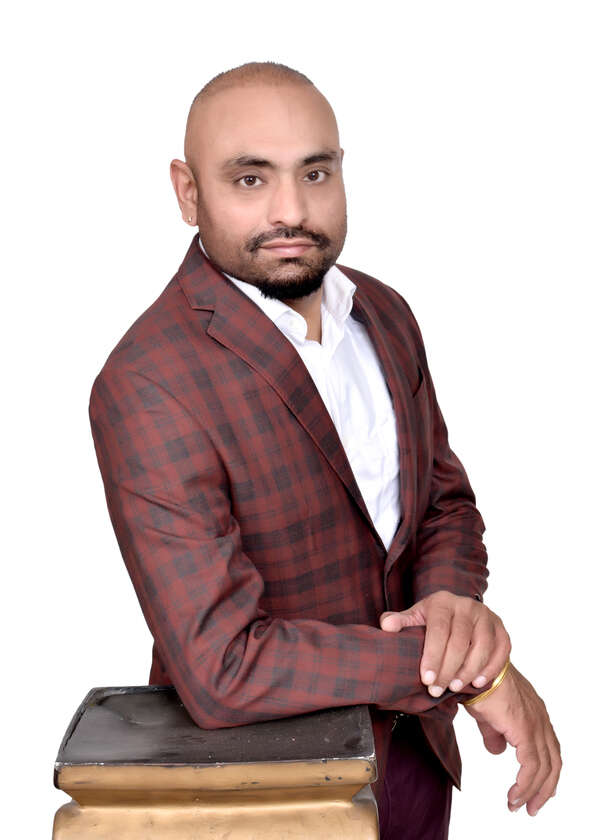 Manjot Dhaliwal- producer Madaani