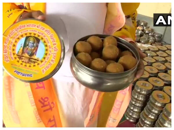 1,11,000 laddoos being prepared for Ram Mandir foundation stone laying ...