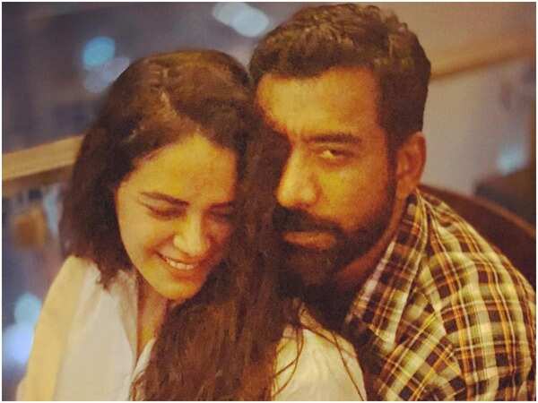 Mona Singh and Shyam Gopalan (Instagram)