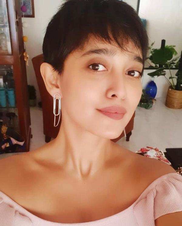 20 Short Hairstyles For Girls In 2021 Sorted By Face Shape