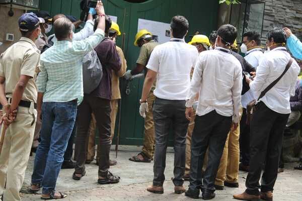 Kangana Ranaut on her Mumbai office