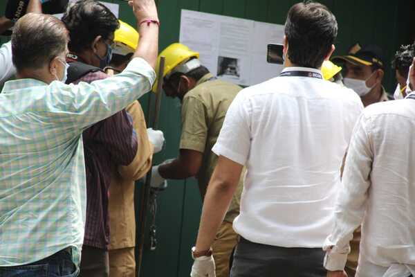 Kangana Ranaut on her Mumbai office