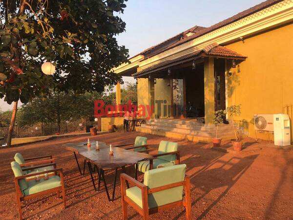 Open air dining area
