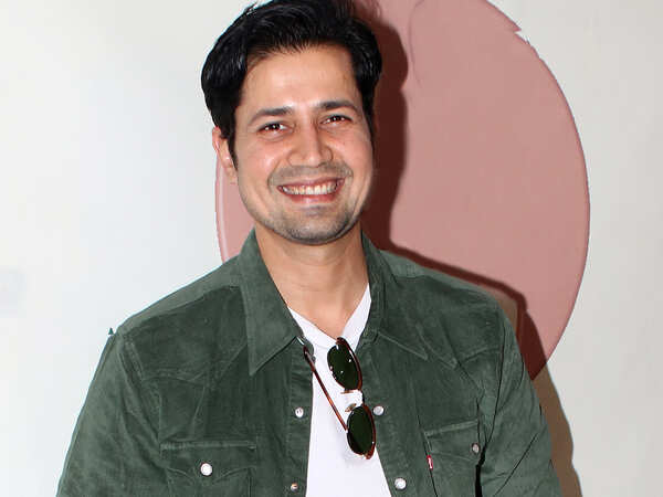 Sumeet Vyas (BCCL)