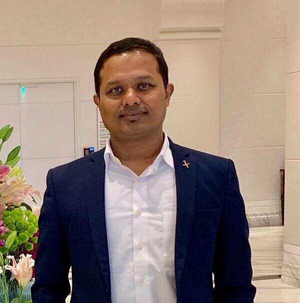 Dr Rakesh Das.