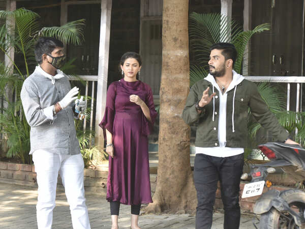 Dnyanada and Shubhankar