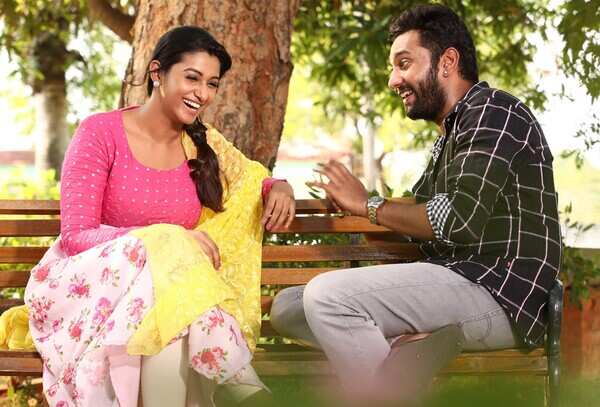 Stills (3)