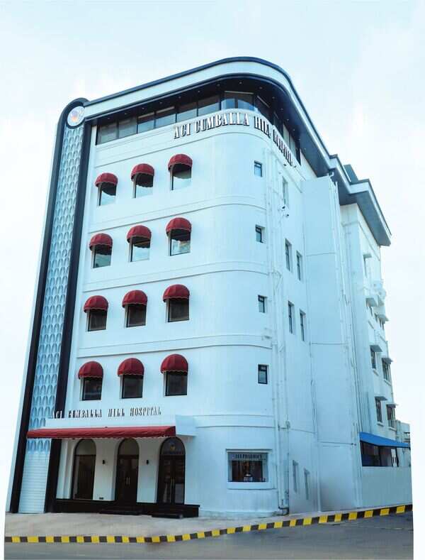 Cumballa Hill Hospital - Building