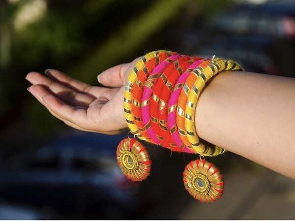 Bangles made with colourful threads are a hit among youngsters Pic- @rangtara