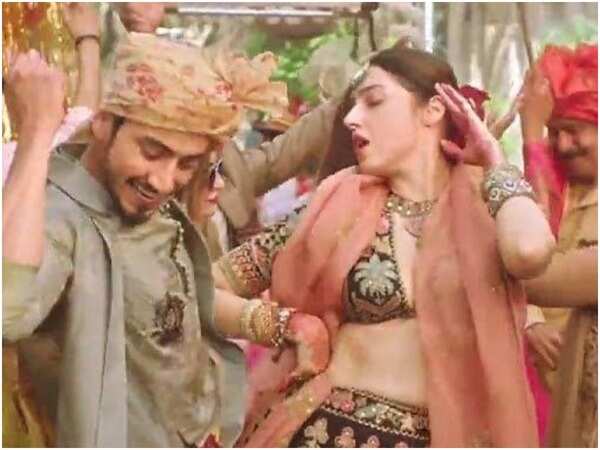 yaad piya ki aane lagi