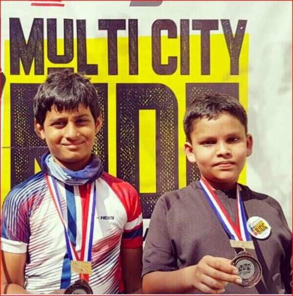 Two of the FIVE school boys-Akshat Shetty (12, left) and Krishna Gaunekar ( 11, right) completed their maiden 100km cycle ride