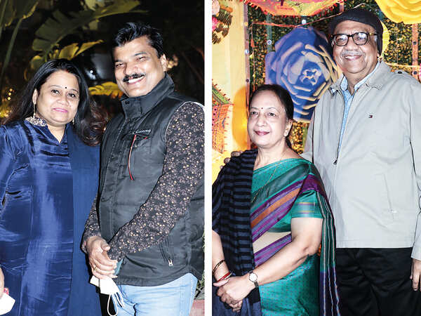 (L) Liza and Dr Manish (R) Kamal and Santosh Agrawal (BCCL/ Arvind Kumar)