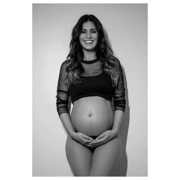 Emily Ratajkowski Gigi Hadid Sophie Turner Kareena Kapoor Khan Have Given Maternity Fashion 