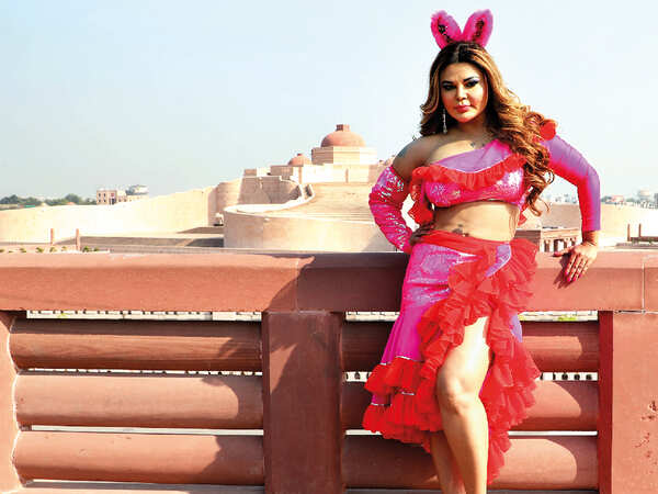 Rakhi Sawant at Ambedkar Park in Lucknow (BCCL)