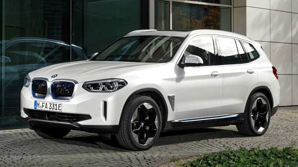P90405972_highRes_the-first-ever-bmw-i (1)