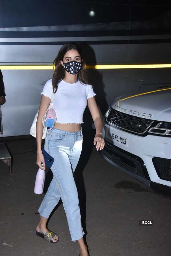 Photos: Ananya Panday teams a white crop top with denim as she gets ...