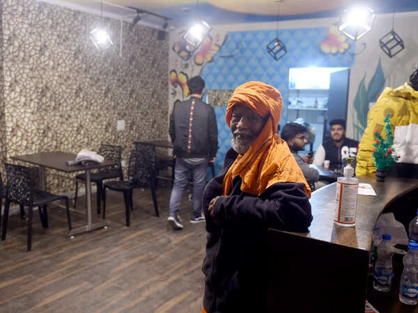 Baba dhaba interior