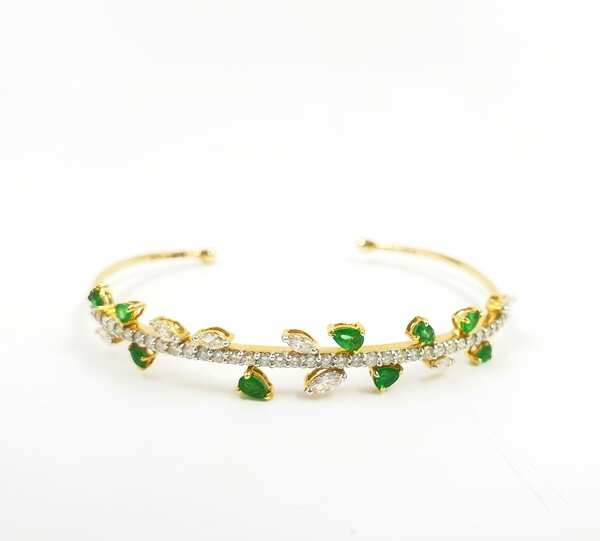 By RK Jewellers, South Ex- 2 (4).
