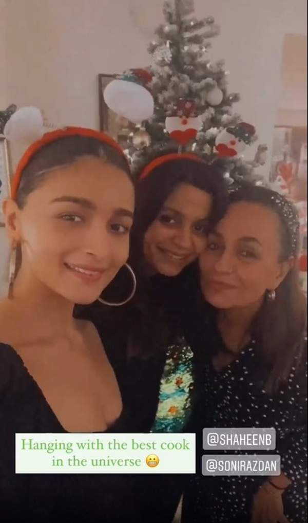 New mom Alia Bhatt in Rs 7k mini dress steps out in style for Christmas  lunch with hubby Ranbir Kapoor - India Today