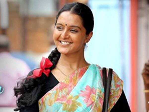 Manju Warrier Udaharanam Sujatha3
