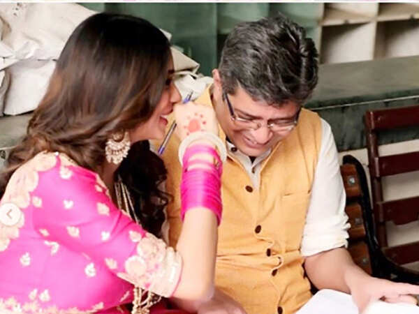 Himanshu Sharma and Kanika Dhillon after their wedding in Mumbai on January 2, 2021 (BCCL/ @kanika.d)