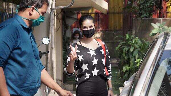 Sunny Leone.