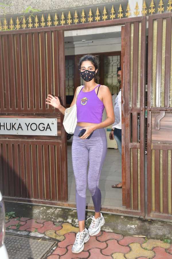 Pics Ananya Panday Heads For A Yoga Session After A Girls Night Out