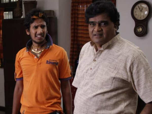 Akshay's first shot in first movie with Ashok Saraf