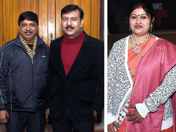 (L) Niladri and Tirtho (R) Arpita Chatterjee (BCCL/ Vishnu Jaiswal)