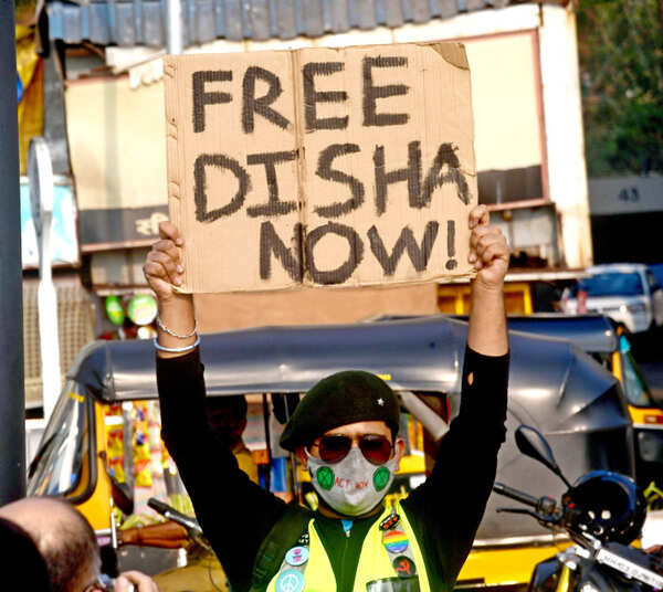 Aam Aadmi Party on Monday organised a protest in Mumbai Disha arrest TOI Feb15 635
