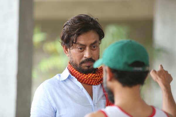 Mostofa and Irrfan on the sets of Doob (1)