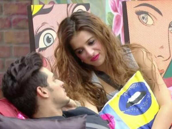 Priyank Sharma and Benafsha Soonawalla in Bigg Boss 11