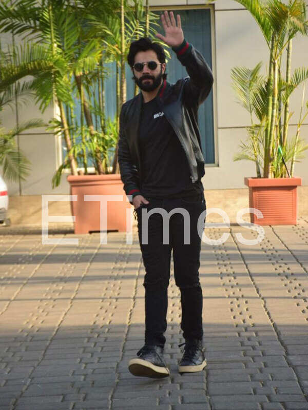varun-kriti-bhediya-6