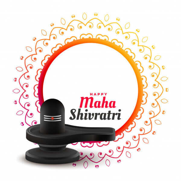 happy-maha-shivratri-background-with-shivling-illustration_1017-17100