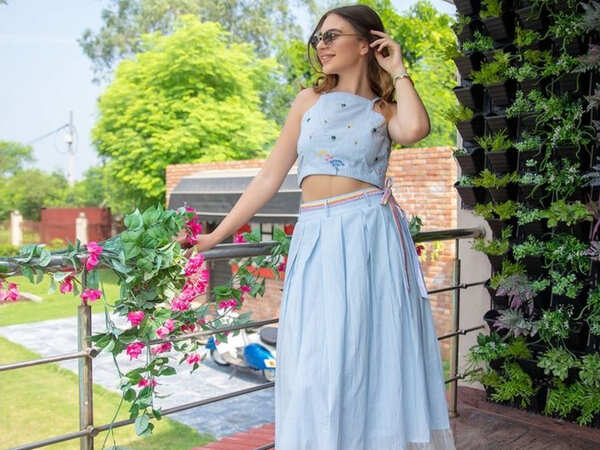 crop top