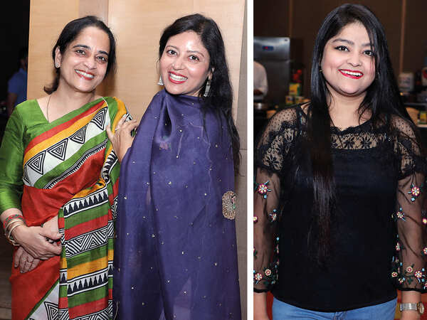 (L) Uzma and Nidhi (R) Amirah