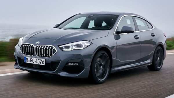 P90382910_highRes_the-first-ever-bmw-2 (2) (1)