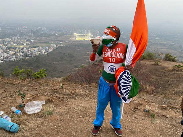 Embed-Sachin-Fan3-2603