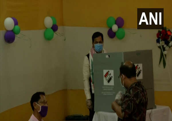 sonowal Votes 635