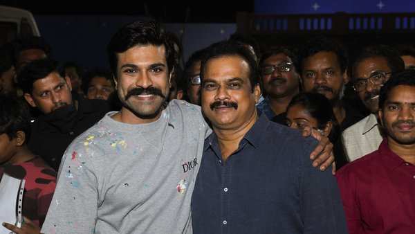 Video: Ram Charan celebrates birthday with Rajamouli & Co on RRR sets ...