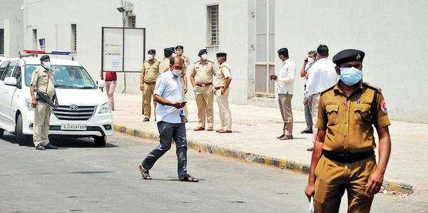 Ruckus over sudden deaths at Civil | Ahmedabad News - Times of India