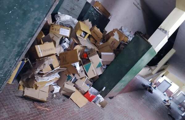 Disposable items lying outside one of the hospital wards