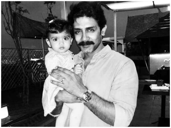 Raghu Mukherjee with daughter