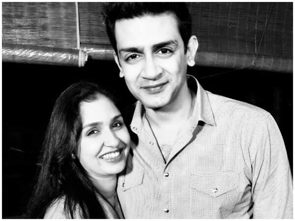 Anu Prabhakar Mukherjee with husband Raghu Mukherjee