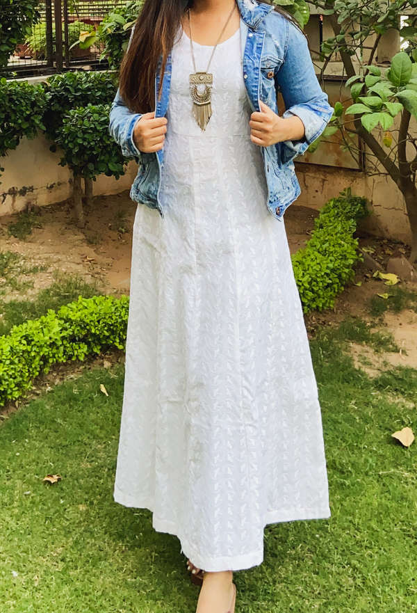 kurti with ripped jeans | Shrug for dresses, Indian fashion dresses,  Designer party wear dresses