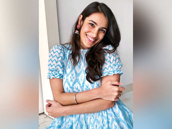 ARUSHI CHAWLA_4_DESIRABLE