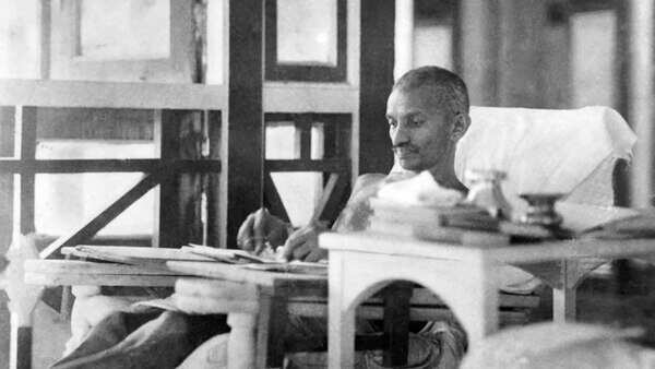 Ahimsa-MKG-Writing-1920-